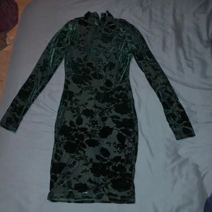 BRAND NEW HUNTER GREEN MESH DRESS FROM WINDSOR